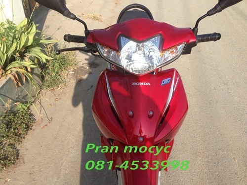 (ขายเเล้วค่ะ)HONDA WAVEสีเเดงขาวปี2555