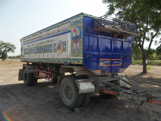 ขายด่วนรถบรรทุก10ล้อดั้มHINOเม็กก้า260แรงกระบะปรีเนียมพร้อมลูกพ่วงสองเพลา