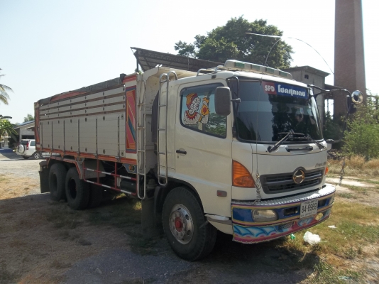 ขายด่วนรถบรรทุก10ล้อดั้มHINOเม็กก้า260แรงกระบะปรีเนียมพร้อมลูกพ่วงสองเพลา