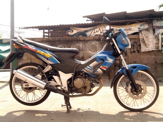 ขออนุญาติขาย Honda Sonic 125 CC. สีน้ำเงิน ล้อเงิน