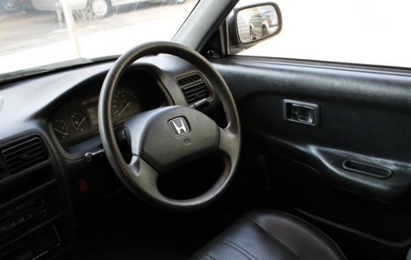 ขายถูก รถเดิมสภาพพร้อมใช้ เครื่องเดิมติดรถเอกสารเล่มเดิมพร้อมโอน