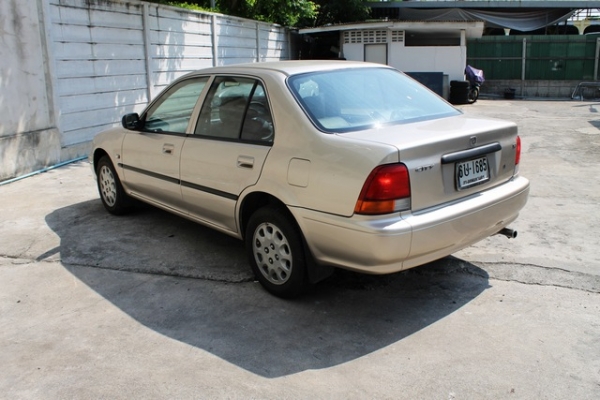 ขายถูก รถเดิมสภาพพร้อมใช้ เครื่องเดิมติดรถเอกสารเล่มเดิมพร้อมโอน