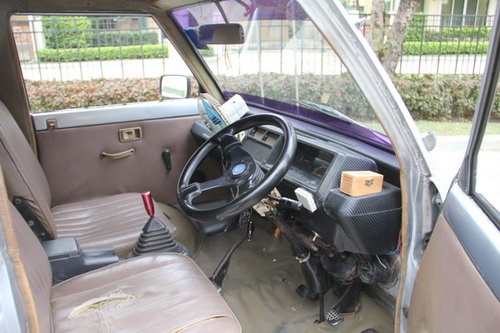 ขายรถตู้ s70v หลังคาต่ำ ทะเบียนแท้ กทม+EF 1000cc+LPG ถูกมากๆ ขายรถตู้ s70v หลังคาต่ำ ทะเบียนแท้ กทม+EF 1000cc+LPG ถูกมากๆ