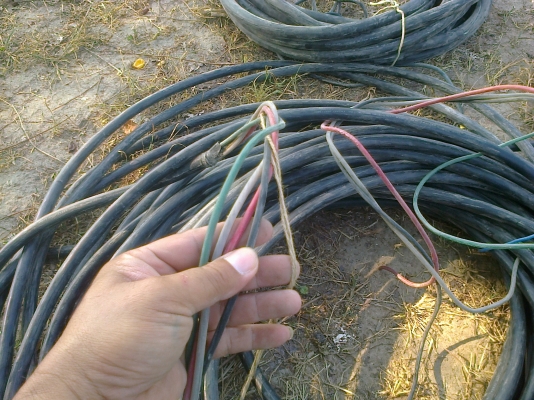 สายไฟกลมแกนใน 4 เส้น