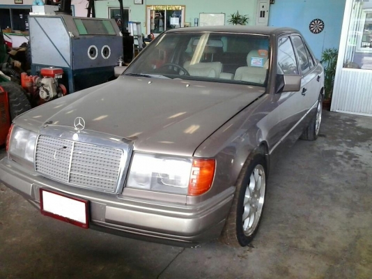 BENZ  300E