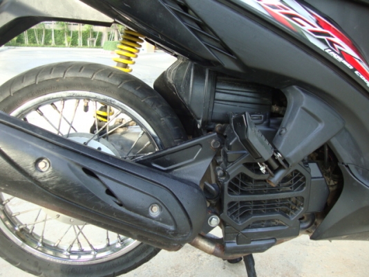 ขาย HONDA CLICK 110 สีขาว ดำ  สภาพบ้านๆๆ คับ  ระบบไฟฟ้า โอเคคับ เอกสาร ทะเบียนพร้อมคับ  ใครหารถเดิมๆๆ  ไม่ควร พลาดคับ  ขายราคาถูกคับ   อยู่แถว เมเจอร์ ปิ่นเกล้า  คับ