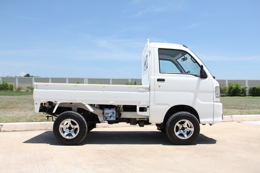 จำหน่ายรถ อะไหล่ ตกแต่ง >>>รถกระป้อ4x4 <<<<< จำหน่ายรถ อะไหล่ ตกแต่ง >>>รถกระป้อ4x4 <<<<<