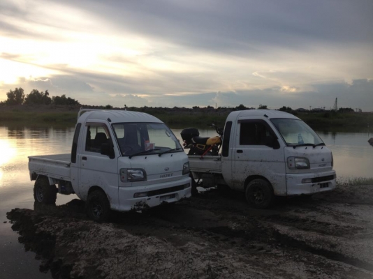 จำหน่ายรถ อะไหล่ ตกแต่ง >>>รถกระป้อ4x4 <<<<<