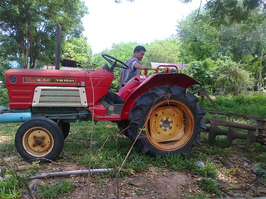 ขายด่วน..รถไถ YANMAR YM1601 ระบบการทำงานดี ครบ รถสวยทั้งคัน พร้อมใช้งานมากๆ แถมฟรีผาน 4 และจอบหมุนอย่างดี.