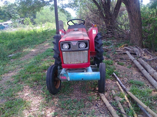 ขายด่วน..รถไถ YANMAR YM1601 ระบบการทำงานดี ครบ รถสวยทั้งคัน พร้อมใช้งานมากๆ แถมฟรีผาน 4 และจอบหมุนอย่างดี.