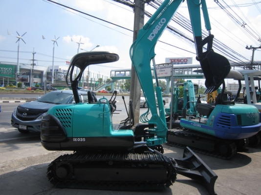 ขาย รถขุดเล็ก KOBELCO รุ่น SK035 แทร็กเหล็ก มือสองญี่ปุ่น