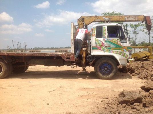 **อยู่ระหว่าง รอเล่มทะเบียนครับ ได้เล่มยังไง จะแจ้งให้ทราบอีกที** ขายด่วน ร็อคเล็ก 165 แรง ติดเครน 2.93 ตัน หรือไปแปลง ขนรถเกี่ยวก็ได้ครับ