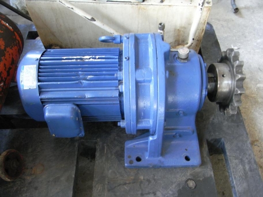 ขายมอเตอร์เกียร์ 5 HP. 43/1 Sumitomo สภาพสวย พร้อมใช้งาน