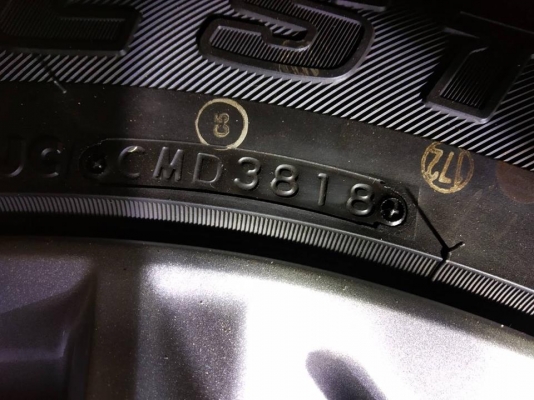 ล้ออีซูสุสเทลส์หน้าดำเงาขอบ18ยางบริสโตน255/60/18ปี18ถอดศูนป้ายแดง