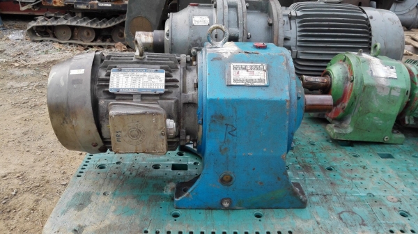 มอเตอร์เกียร์_LIMING ขนาด 5 HP ทด 1:15 (100rpm) 380V สภาพสวยวิ่งนิ่มพร้อมใช้