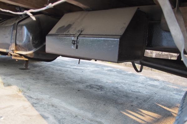 ขาย HINO KM779 เครื่อง WO4D กระบะยาว 5.5 เมตร