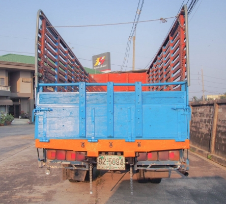 ขาย HINO KM779 เครื่อง WO4D กระบะยาว 5.5 เมตร ขาย HINO KM779 เครื่อง WO4D กระบะยาว 5.5 เมตร