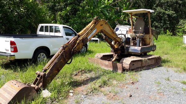 โคมัสซุ 40-5 สภาพใช้งานได้ปกติ โคมัสซุ 40-5 สภาพใช้งานได้ปกติ