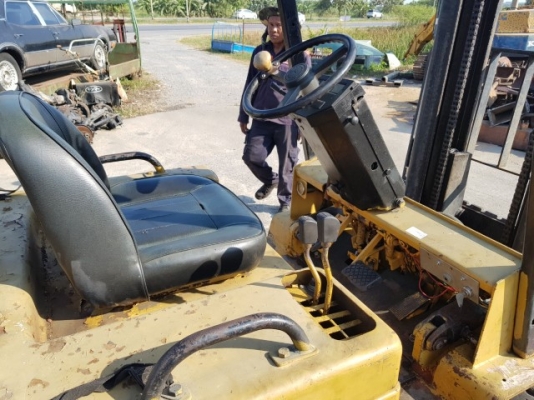 ขายรถโฟล์คลิฟท์ CATERPILLAR รุ่น VC60D น้ำหนักยก 3 ตัน เครื่องยนต์ดีเซล ขายรถโฟล์คลิฟท์ CATERPILLAR รุ่น VC60D น้ำหนักยก 3 ตัน เครื่องยนต์ดีเซล