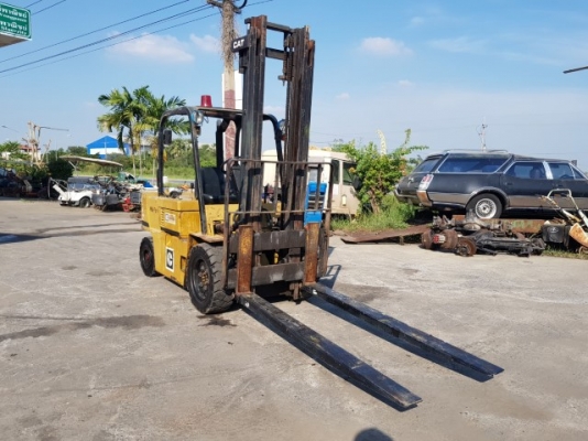 ขายรถโฟล์คลิฟท์ CATERPILLAR รุ่น VC60D น้ำหนักยก 3 ตัน เครื่องยนต์ดีเซล