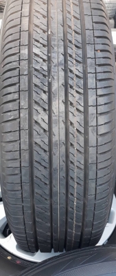 ล้อกะทะป้ายแดง Revo 16 พร้อมยาง Dunlop 215/65/16 ปลายปี 18