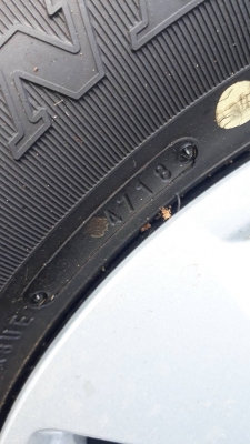 ล้อกะทะป้ายแดง Revo 16 พร้อมยาง Dunlop 215/65/16 ปลายปี 18