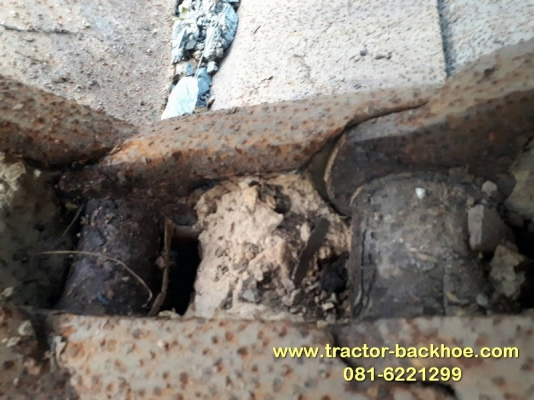 ขาย โซ่แทรค สำหรับ รถขุด แบคโฮ KOMATSU PC 200 รุ่น 2-3 ตามสภาพ มีใบหัก เก่าญี่ปุ่น คู่ละ 48,000 บาท ขาย โซ่แทรค สำหรับ รถขุด แบคโฮ KOMATSU PC 200 รุ่น 2-3 ตามสภาพ มีใบหัก เก่าญี่ปุ่น คู่ละ 48,000 บาท