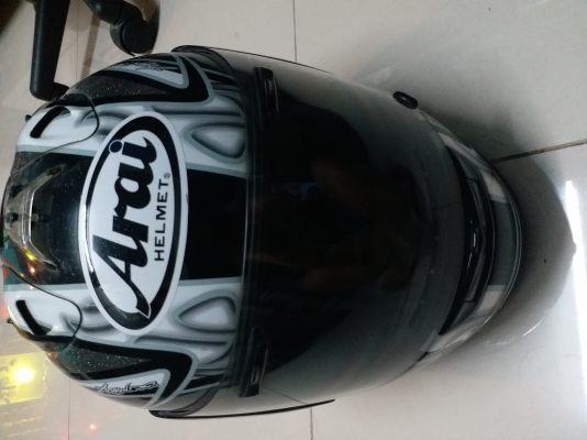 ขายหมวกกันน็อคArai รุ่น RX7RR5 มือสองสภาพดี 80\%
