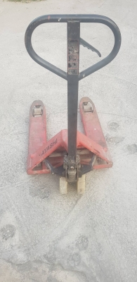 ขาย Hand Pallet ขนาด 3 ตันมือสองพร้อมใช้งาน  6,500 บาท