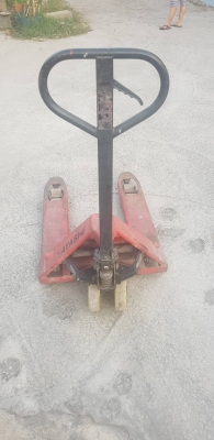 ขาย Hand Pallet ขนาด 3 ตันมือสองพร้อมใช้งาน  6,500 บาท