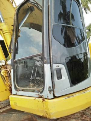 ขายแบคโฮ KOMATSU.PC138US เก่านอกสภาพสวยเอกสารอินวอย มีระบบหัวกระแทก ราคา 1,100,000