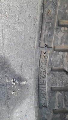 ขายรถขุด Komatsu PC28UU-3 เครื่องKomatsu 3สูบ เครื่องยนต์3D82 คอนโทรลสั้น ปั้มนิ้ว แทรคยาง มีหลังคา มีใบมีด รถเดิมๆเก่านอก มีเอกสาร (ยังไม่เคยใช้งานในไทย)