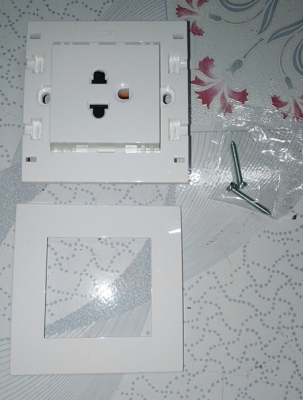 ปลั๊กไฟ Schneider