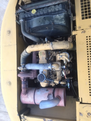 312b สภาพเก่านอก8พันชั่วโมงมีไลแยค@850,000 สนใจโทรหา081-989-1989 หรั่งครับ 312b สภาพเก่านอก8พันชั่วโมงมีไลแยค@850,000 สนใจโทรหา081-989-1989 หรั่งครับ