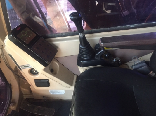 312b สภาพเก่านอก8พันชั่วโมงมีไลแยค@850,000 สนใจโทรหา081-989-1989 หรั่งครับ 312b สภาพเก่านอก8พันชั่วโมงมีไลแยค@850,000 สนใจโทรหา081-989-1989 หรั่งครับ