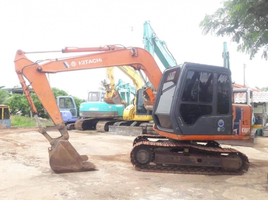 ขายจ้า..HITACHI EX60-2 เก่าใน สภาพดี  เดิมๆๆพร้อมใช้พร้อมใช้ ลองระบบกันได้ทุกวัน  โทร 089-3818694จ๊อย