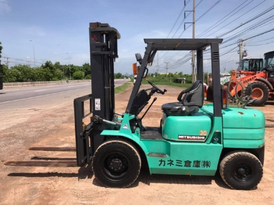 ขายรถฟอร์คลิฟต์ MITSUBISHI FG30D รถนอกนำเข้าเองจากญี่ปุ่น สภาพสวยพร้อมใช้ มีVDOการทำงานครับ