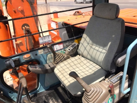 ขายรถเครน HITACHI EX100-3M (เครน 3 ตัน บูมยาว 18 เมตร) นำเข้าเองจากญี่ปุ่น สภาพสวยพร้อมใช้ มีVDOการทำงานครับ