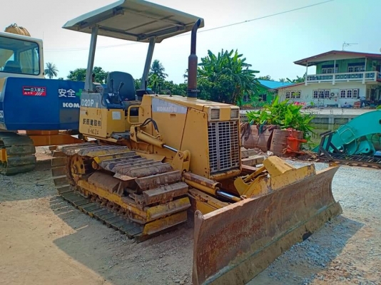 ขายจ้า..KOMATSU D20P-7E เก่านอกแท้  เดิมๆๆ  สภาพสวย เครื่องปั๊มแห้ง ใช้งายมาน้อย 2,xxxชั่วโมง ลองระบบกันได้ทุกวัน โทร 089-3818694 จ๊อย