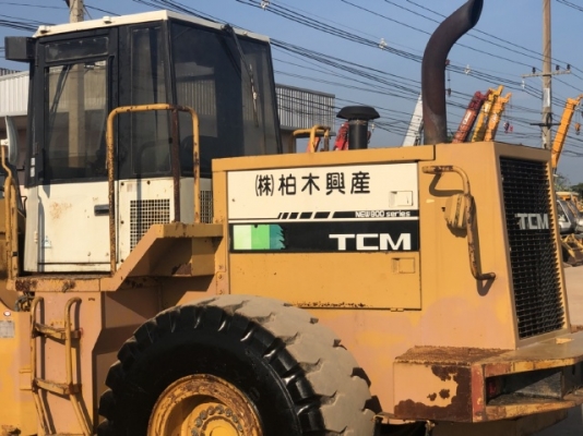 ขายรถตักล้อยาง TCM 865-2 (4,XXX ชั่วโมง) นำเข้าเองจากญี่ปุ่น สภาพสวยพร้อมใช้ มีVDOการทำงานครับ