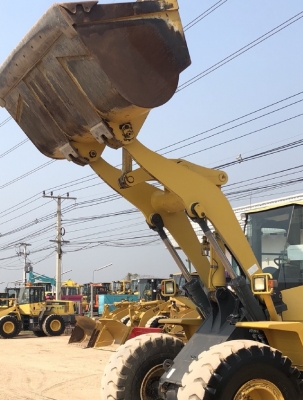 ขายรถตักล้อยาง KOMATSU WA380-5 นำเข้าเองจากญี่ปุ่น สภาพสวยพร้อมใช้ มีVDOการทำงานครับ