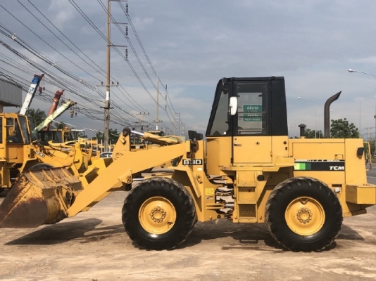 ขายรถตักล้อยาง TCM 830-2 (เท่าเทียบ WA100) (4,XXX ชั่วโมง) นำเข้าเองจากญี่ปุ่น สภาพสวยพร้อมใช้ มีVDOการทำงานครับ