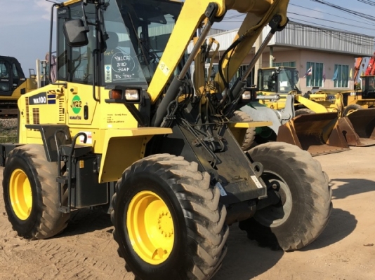 ขายรถตักล้อยาง KOMATSU WA100-5 แขนยาวพิเศษ นำเข้าเองจากญี่ปุ่น สภาพสวยพร้อมใช้ มีVDOการทำงานครับ