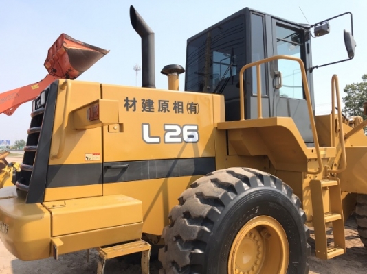 ขายรถตักล้อยาง TCM L26 นำเข้าเองจากญี่ปุ่น สภาพสวยพร้อมใช้ มีVDOการทำงานครับ ขายรถตักล้อยาง TCM L26 นำเข้าเองจากญี่ปุ่น สภาพสวยพร้อมใช้ มีVDOการทำงานครับ