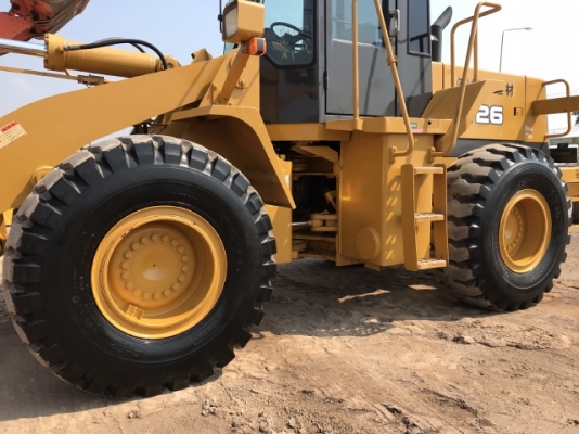 ขายรถตักล้อยาง TCM L26 นำเข้าเองจากญี่ปุ่น สภาพสวยพร้อมใช้ มีVDOการทำงานครับ ขายรถตักล้อยาง TCM L26 นำเข้าเองจากญี่ปุ่น สภาพสวยพร้อมใช้ มีVDOการทำงานครับ