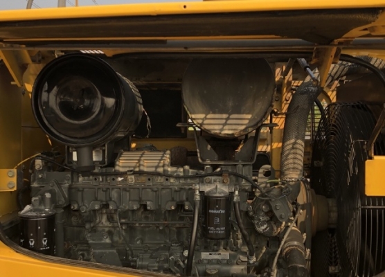 ขายรถตักล้อยาง KOMATSU WA300-3E นำเข้าเองจากญี่ปุ่น สภาพสวยพร้อมใช้ มีVDOการทำงานครับ