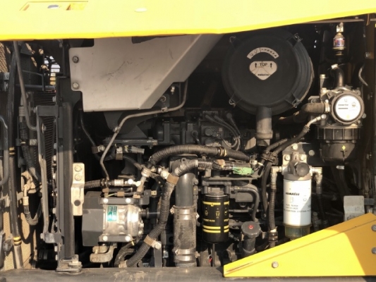 ขายรถตักล้อยาง KOMATSU WA320-7 ปี 2015 นำเข้าเองจากญี่ปุ่น สภาพสวยพร้อมใช้ มีVDOการทำงานครับ