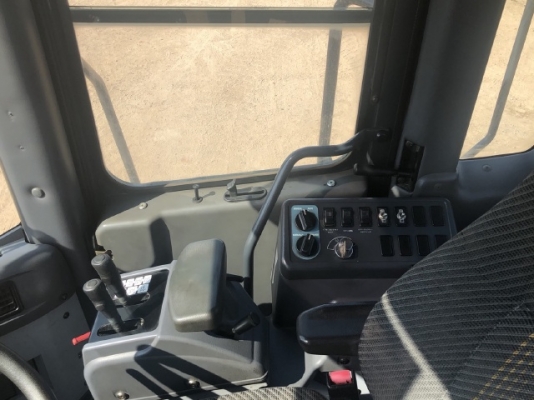 ขายรถตักล้อยาง KOMATSU WA380-5 นำเข้าเองจากญี่ปุ่น สภาพสวยพร้อมใช้ มีVDOการทำงานครับ