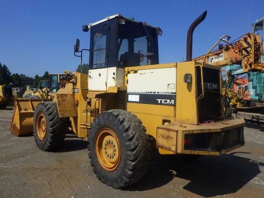 ขายรถตักล้อยาง TCM 840-2 แขนยาวพิเศษ นำเข้าเองจากญี่ปุ่น สภาพสวยพร้อมใช้ ถึงเร็วๆนี้ครับ