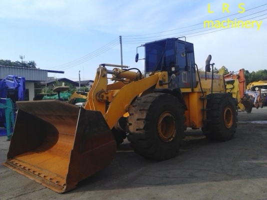 รถตักล้อยาง TCM รุ่น L40-3